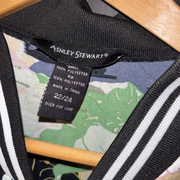 Ashley Stewart Floral Bomber Jacket - Yellow, Black & Pink Women Size 22/24 3XL - Picture 3 of 7